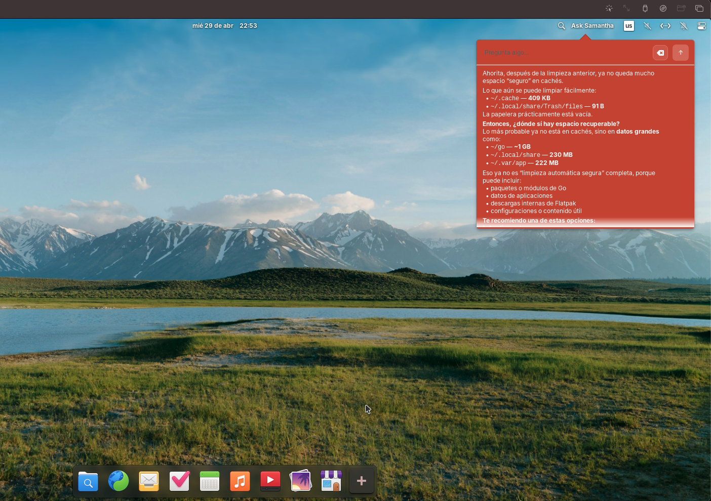Samantha OS corriendo en elementary OS dentro de Wingpanel
